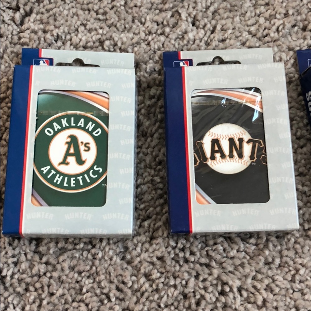 10 decks of playing cards sports teams themed - Picture 3 of 16